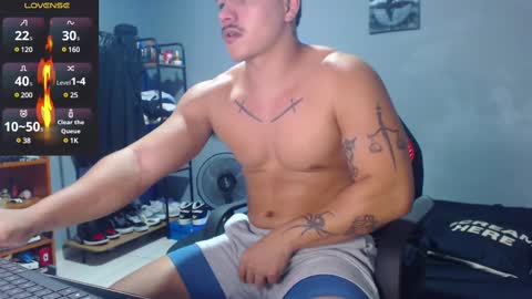 Snapshot of paulo_allen chatting on 03.08.25 Paulo online show from 03.08.25