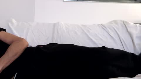 paulorodz11 online show from 11.18.25