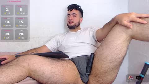 Snapshot of paulsprominence_25 chatting on 11.05.25 Paul Roman online show from 11.05.25