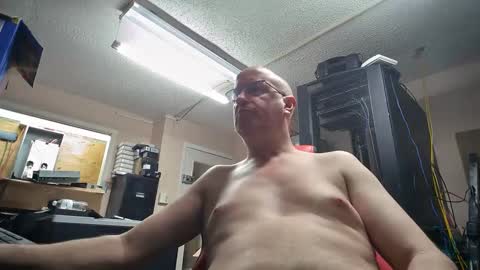 Paul online show from 12.03.24