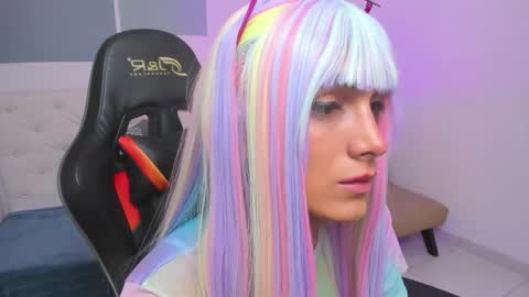 Snapshot of pauly_dolll chatting on 02.28.25 Pauly online show from 02.28.25