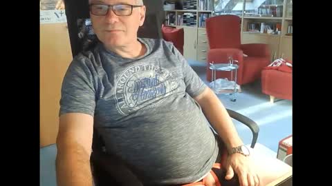 Pavlov aka Peter online show from 11.14.25