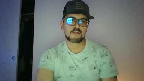 pawgpusslover online show from 11.18.25