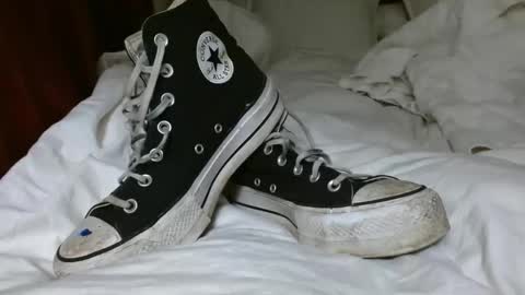 Mommy V online show from 11.15.25