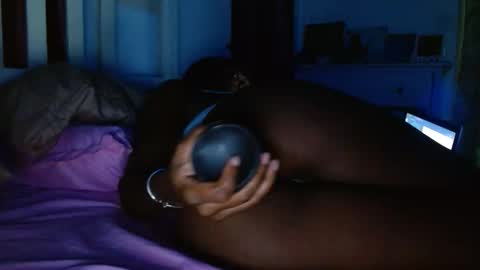 Snapshot of paytann chatting on 10.25.25 paytaan online show from 10.25.25