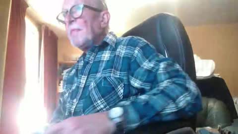 pc8474408 online show from 03.10.26