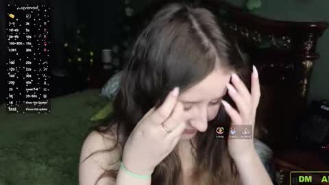 Snapshot of peach_mila chatting on 10.25.25 your love online show from 10.25.25