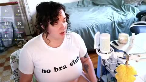 Peach Bandit online show from 04.15.26