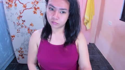 Snapshot of peachperfect_ chatting on 02.22.26 I dont demand tokens for as long as youre not requesting anything but that doesnt mean I dont need tokens.. I dont do free online show from 02.22.26