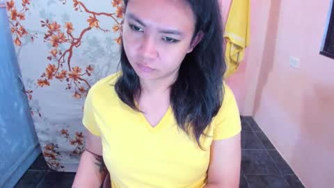 Snapshot of peachperfect_ chatting on 02.27.26 I dont demand tokens for as long as youre not requesting anything but that doesnt mean I dont need tokens.. I dont do free online show from 02.27.26