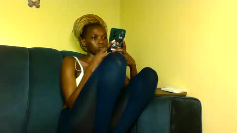 peachie online show from 09.25.25