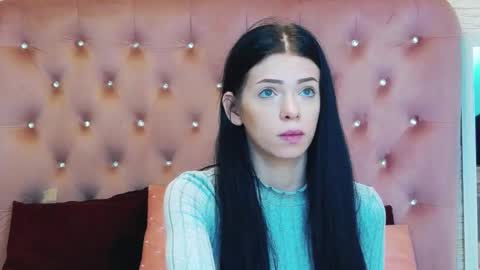 Snapshot of peachyella26 chatting on 02.13.26 Ella online show from 02.13.26