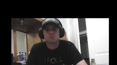 peachz_n_cream online show from 12.28.24