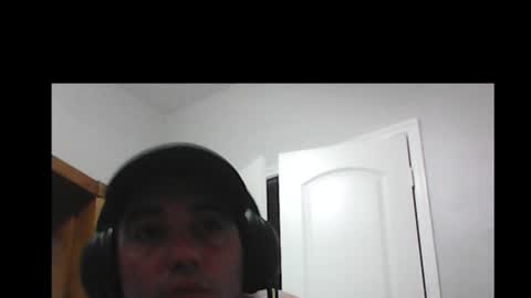 peachz_n_cream online show from 12.28.24