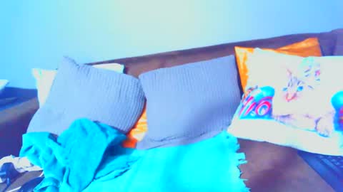 Pearl online show from 03.05.25