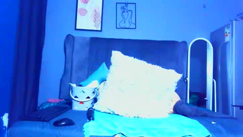 Pearl online show from 02.04.26