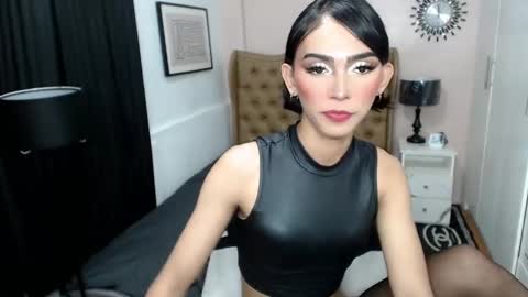 Pearl online show from 02.11.25