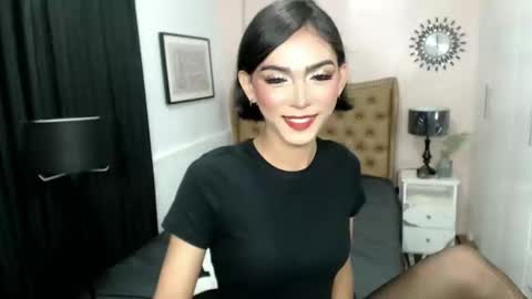 Pearl online show from 02.25.25