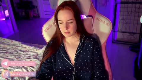 Snapshot of pearlprincess_ chatting on 12.14.24 Adelina online show from 12.14.24