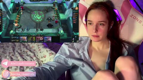 Snapshot of pearlprincess_ chatting on 01.26.25 Adelina online show from 01.26.25