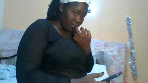 Snapshot of pearls997 chatting on 02.24.25 pearls997 online show from 02.24.25