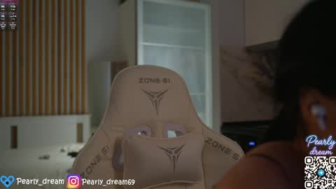 Leo online show from 04.18.26