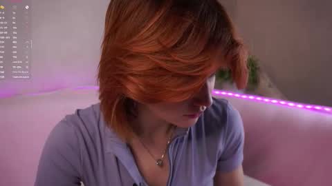 Snapshot of pebee chatting on 10.14.25 Lily online show from 10.14.25