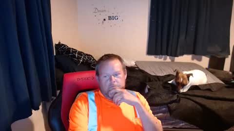 pecker40 online show from 10.30.25