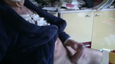 Snapshot of pegaso1000 chatting on 01.17.25 pegaso1000 online show from 01.17.25