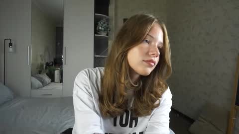Kate online show from 09.23.25