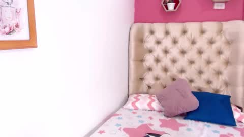 Snapshot of peiton_horny chatting on 09.20.25 Peiton online show from 09.20.25