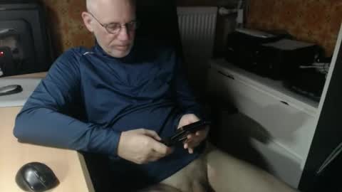 Pemue65 online show from 12.19.25