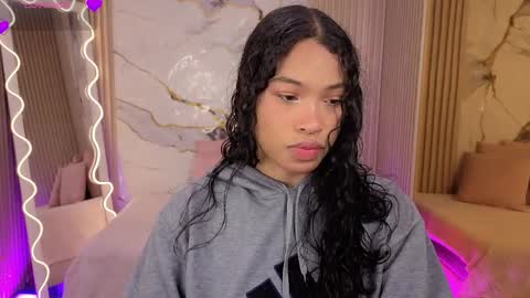 penelope online show from 04.02.26