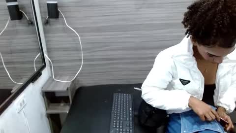 Penelopee Rouse online show from 12.01.25