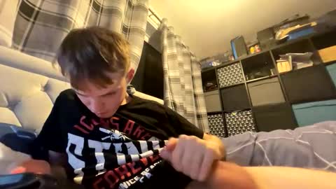 Penguin online show from 10.25.25