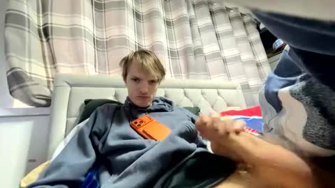 Penguin online show from 03.06.26