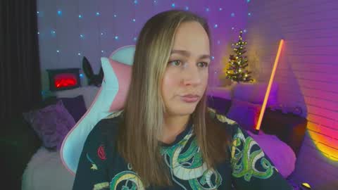 Dia  online show from 12.08.24