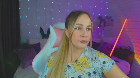 Dia  online show from 01.17.25