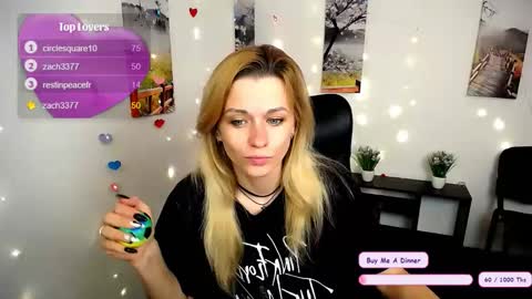 Mia online show from 11.04.25