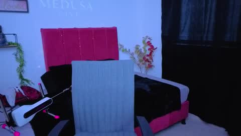 pequitasmedusa9 online show from 10.07.25