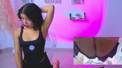 pequitasmedusa9 online show from 10.11.25