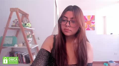 Sarah Ana Banana online show from 09.10.25
