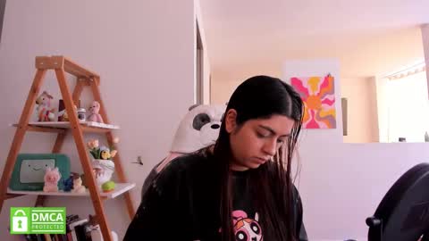 Sarah Ana Banana online show from 02.13.26