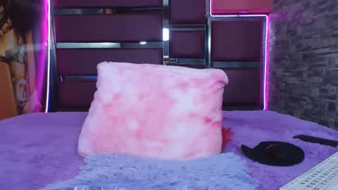 perfectlump online show from 12.19.24