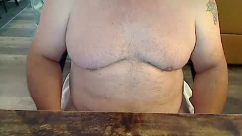 Snapshot of perfecto1957 chatting on 10.23.25 perfecto1957 online show from 10.23.25