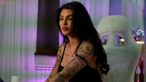 Dee online show from 02.10.26