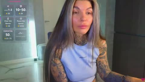 Anna online show from 09.21.25