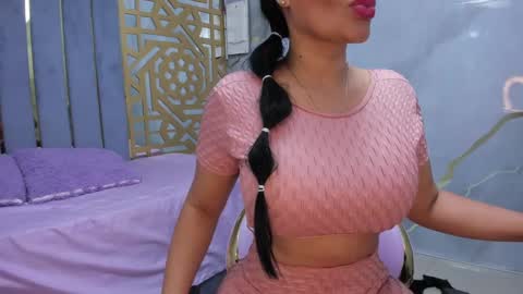 PERLA online show from 02.08.25