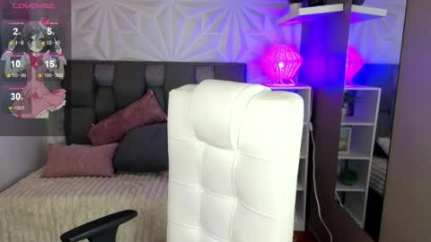  PERLA online show from 06.09.26