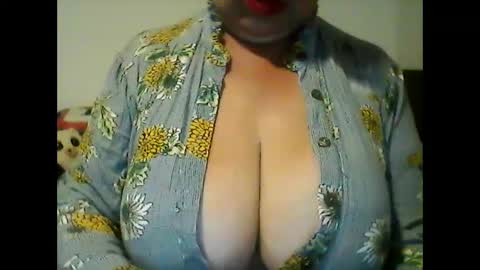 perlita070822 online show from 12.31.24
